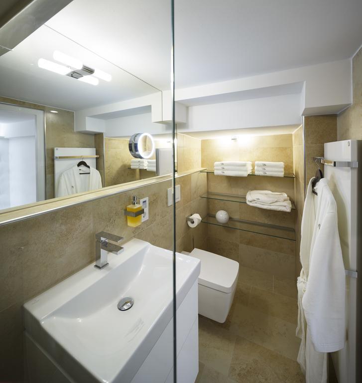 Domresidenz Regensburgアパートホテル エクステリア 写真