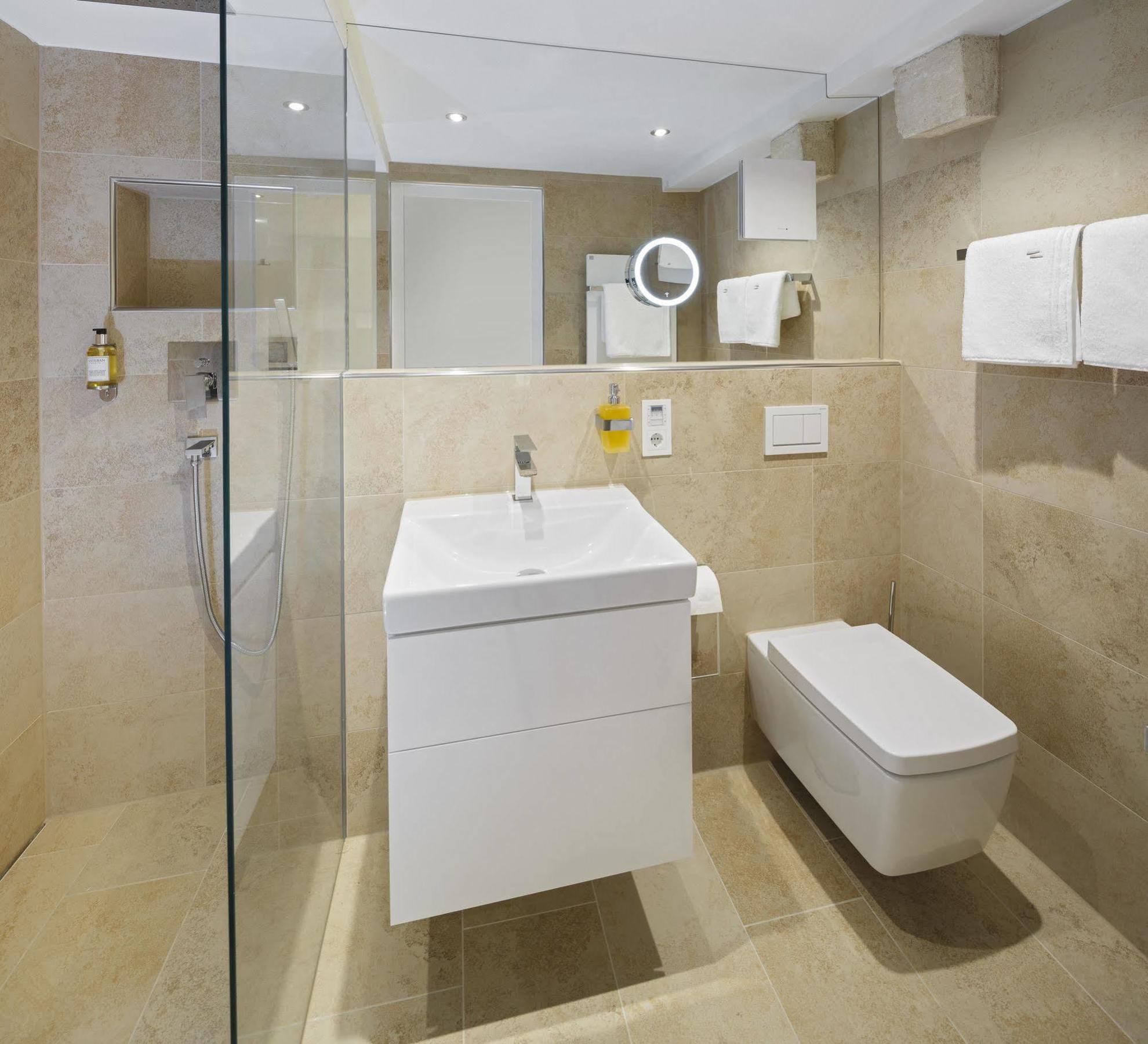 Domresidenz Regensburgアパートホテル エクステリア 写真