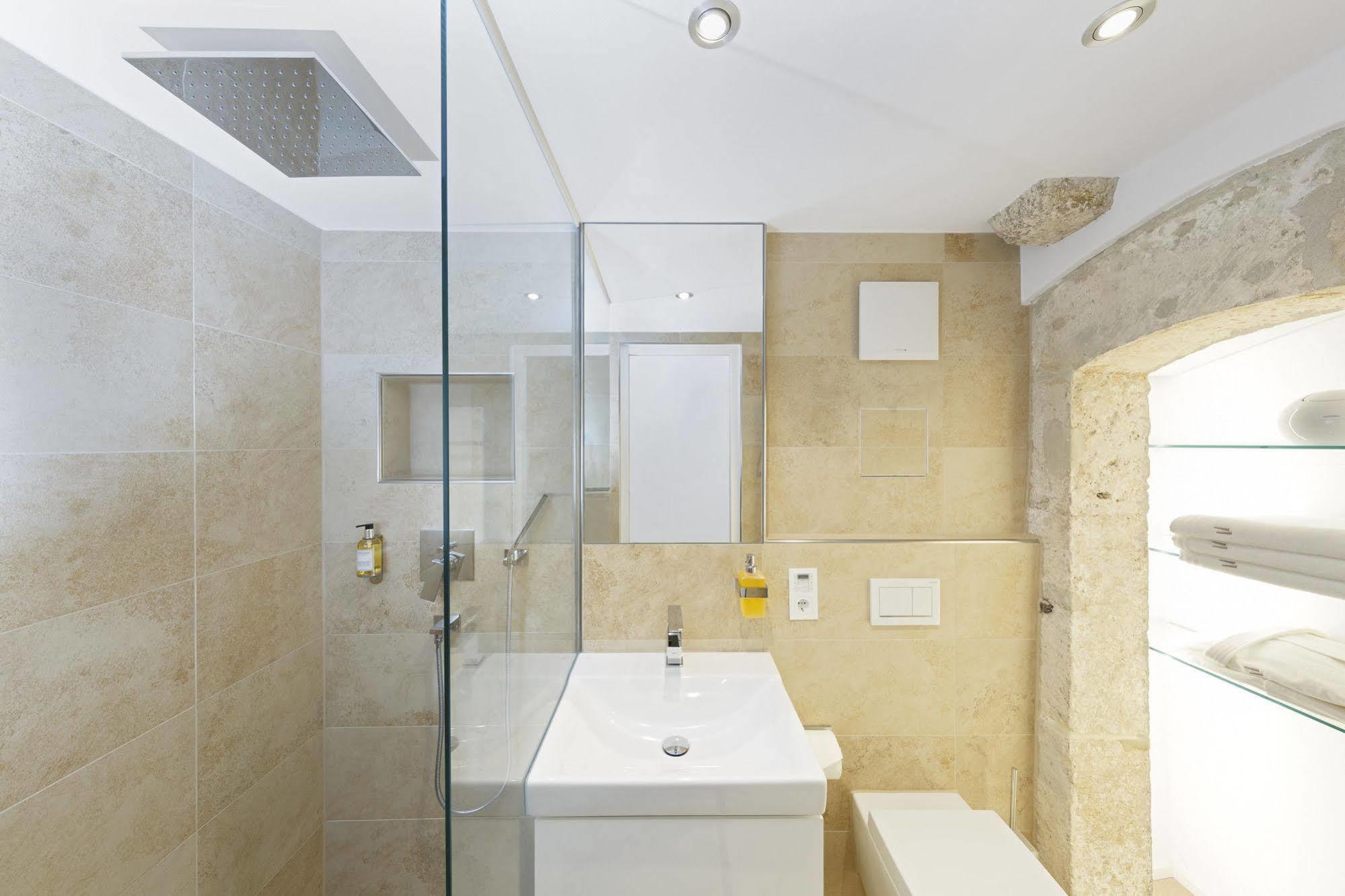 Domresidenz Regensburgアパートホテル エクステリア 写真