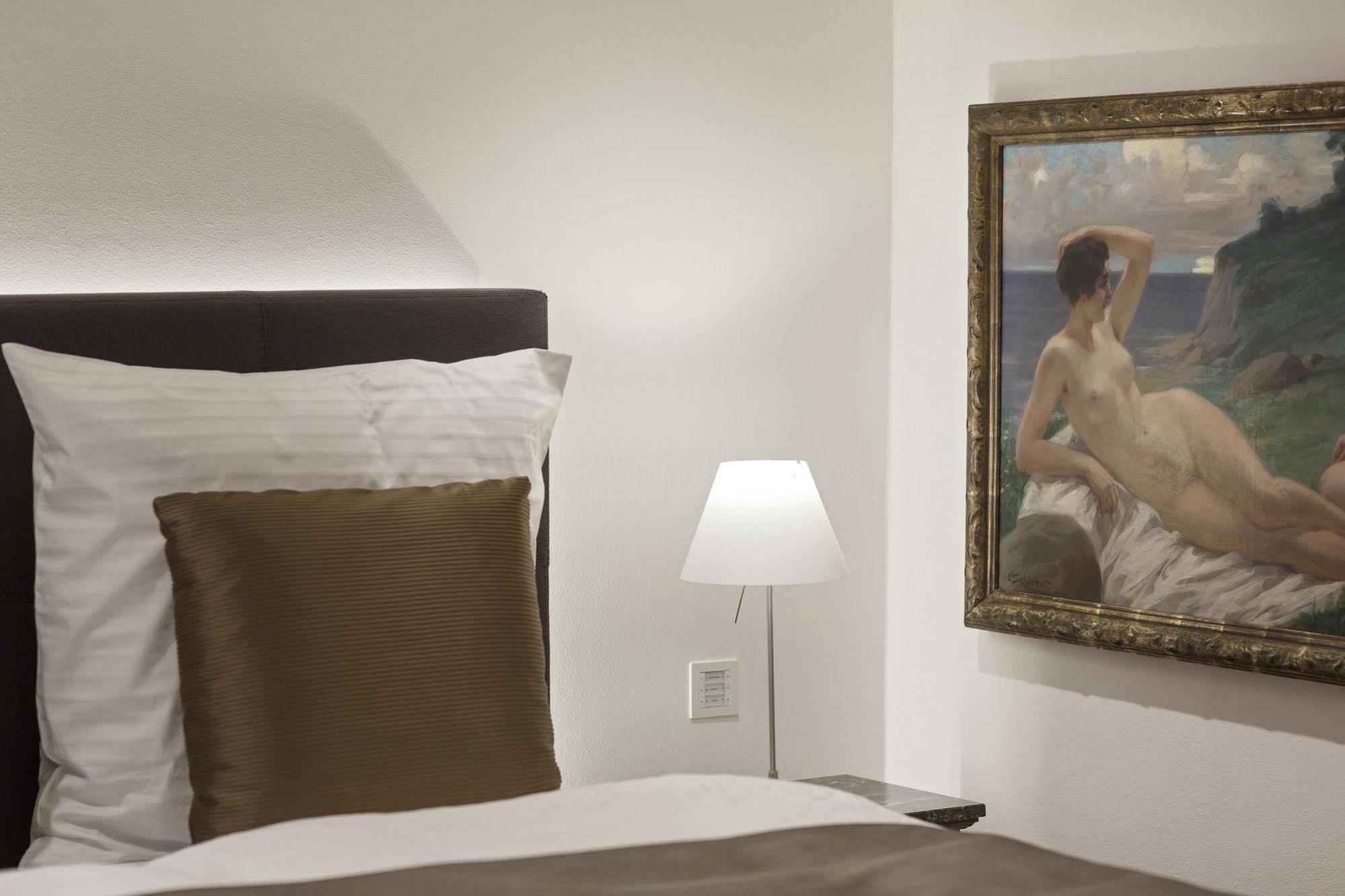 Domresidenz Regensburgアパートホテル エクステリア 写真